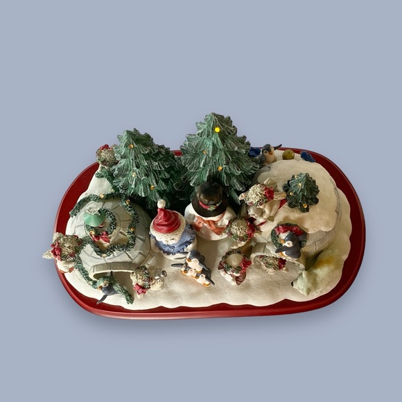 Dreamsicles At the North Pole The Danbury Mint Lighted Cherubs Snowman Christmas - Picture 5 of 10